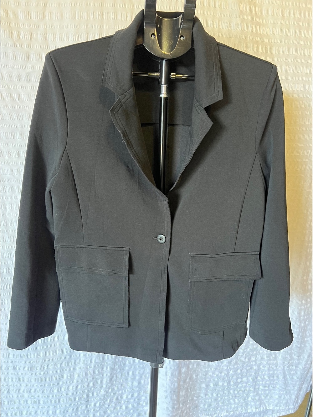 Fabletics Black Tailored Blazer Women’s Medium Single Button Utility Stretch
